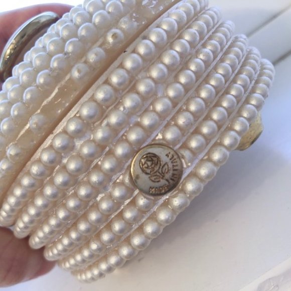 Pearl Jewelry Box / Case - Picture 10 of 15